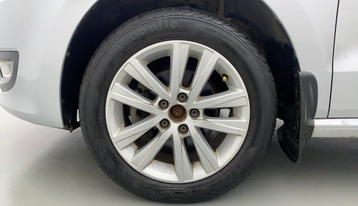 2013 Volkswagen Polo HIGHLINE1.2L PETROL, Petrol, Manual, 30,322 km, Left Front Wheel
