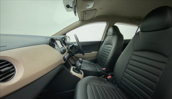 2018 Hyundai Grand i10 SPORTZ 1.2 KAPPA VTVT, Petrol, Manual, 56,471 km, Right Side Front Door Cabin