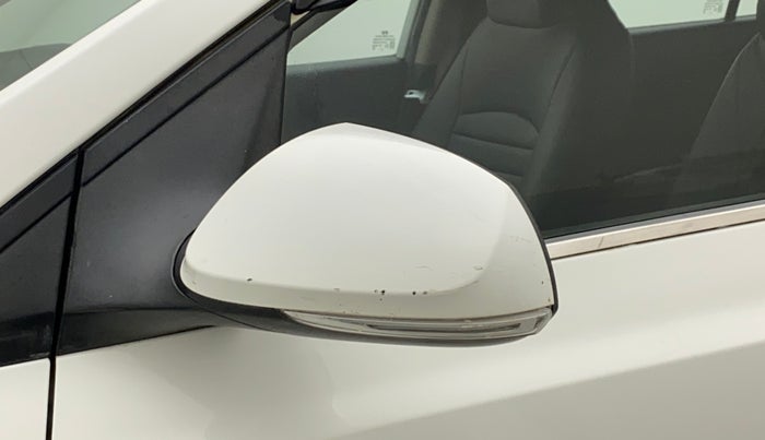 2018 Hyundai Grand i10 SPORTZ 1.2 KAPPA VTVT, Petrol, Manual, 56,471 km, Left rear-view mirror - Minor scratches