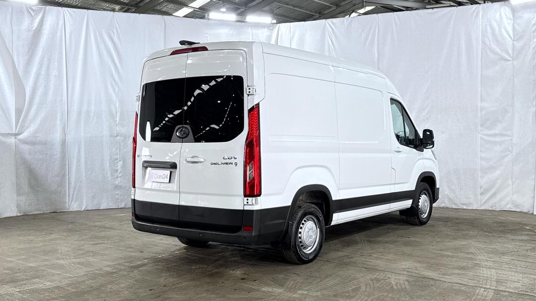 2021 LDV Deliver 9 Mwb Mid Roof, Automatic, 61221 km, Right Back Diagonal (45- Degree) View