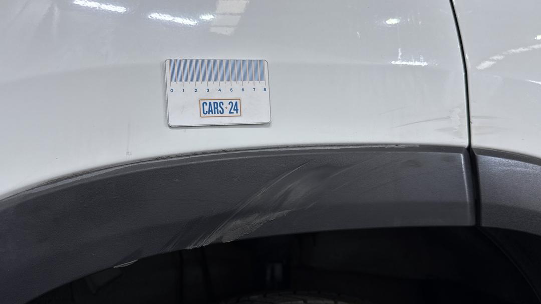 2021 LDV Deliver 9 Mwb Mid Roof, Automatic, 61221 km, Mud guard Front LHS Scratch
