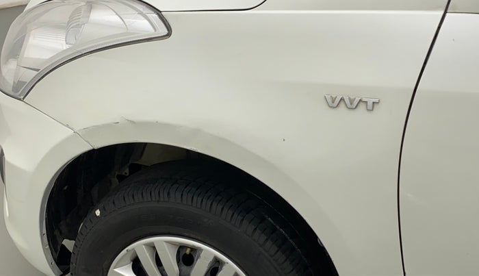 2017 Maruti Swift VXI, Petrol, Manual, 76,039 km, Left fender - Minor scratches