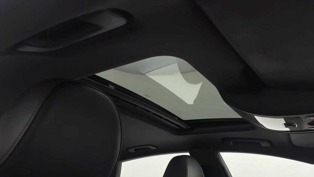 Interior Sunroof/Moonroof