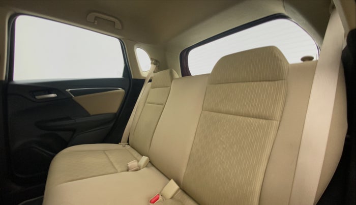2018 Honda Jazz 1.2 V MT, Petrol, Manual, 22,413 km, Right Side Rear Door Cabin