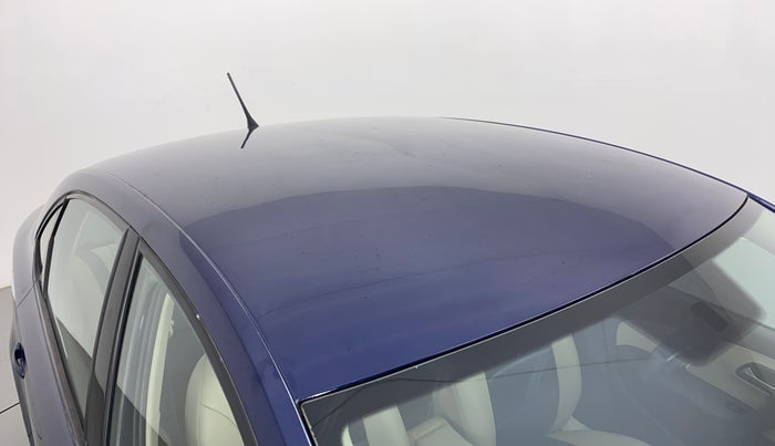 2014 Volkswagen Vento COMFORTLINE MT PETROL, Petrol, Manual, 63,400 km, Roof
