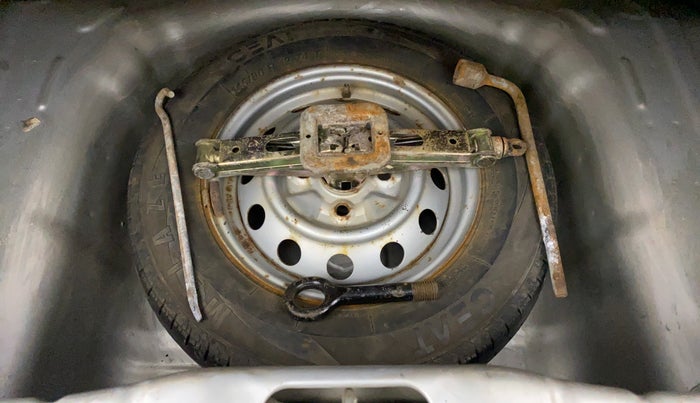 2014 Hyundai Eon D LITE PLUS, Petrol, Manual, 16,447 km, Spare Tyre