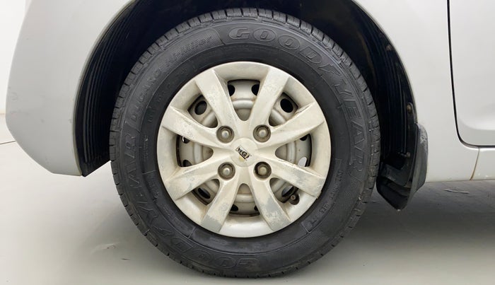 2014 Hyundai Eon D LITE PLUS, Petrol, Manual, 16,447 km, Left Front Wheel