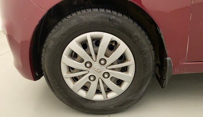2015 Hyundai i10 SPORTZ 1.1, Petrol, Manual, 48,975 km, Left Front Wheel