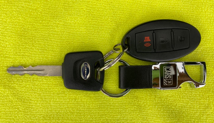 2017 Datsun Go T, Petrol, Manual, 19,471 km, Key Close Up