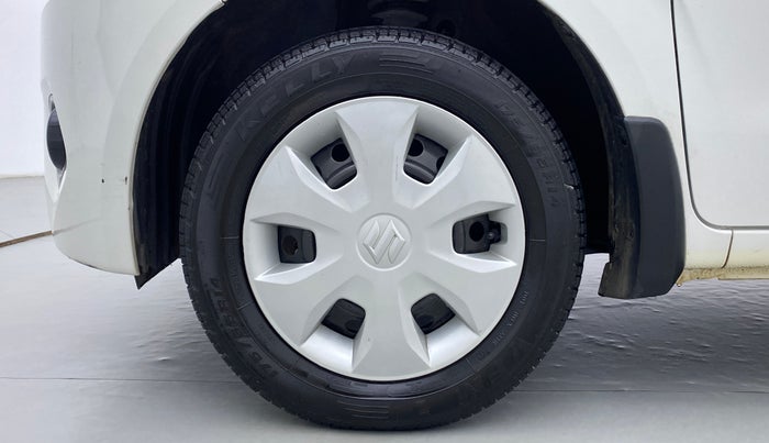 2022 Maruti New Wagon-R 1.0 Lxi (o) cng, CNG, Manual, 16,752 km, Left Front Wheel