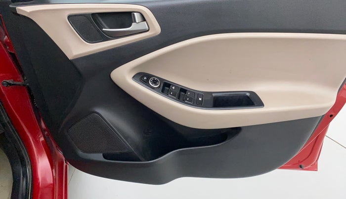 2014 Hyundai Elite i20 SPORTZ (O) 1.2, Petrol, Manual, 64,586 km, Driver Side Door Panels Control
