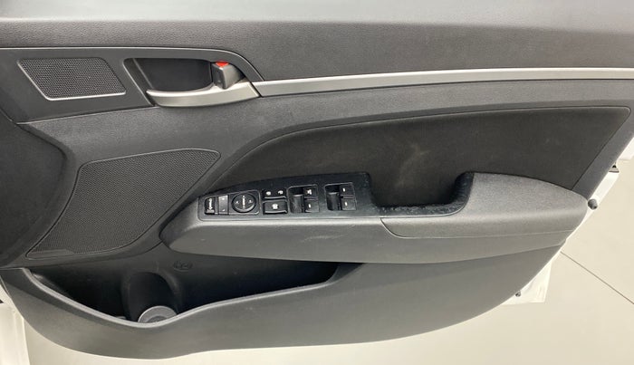 2019 Hyundai New Elantra 2.0 SX AT PETROL, Petrol, Automatic, 24,185 km, Driver Side Door Panels Control