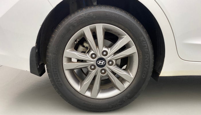2019 Hyundai New Elantra 2.0 SX AT PETROL, Petrol, Automatic, 24,185 km, Right Rear Wheel