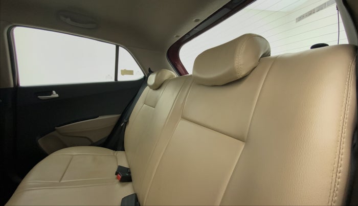 2015 Hyundai Grand i10 ASTA 1.2 KAPPA VTVT, Petrol, Manual, 55,660 km, Right Side Rear Door Cabin