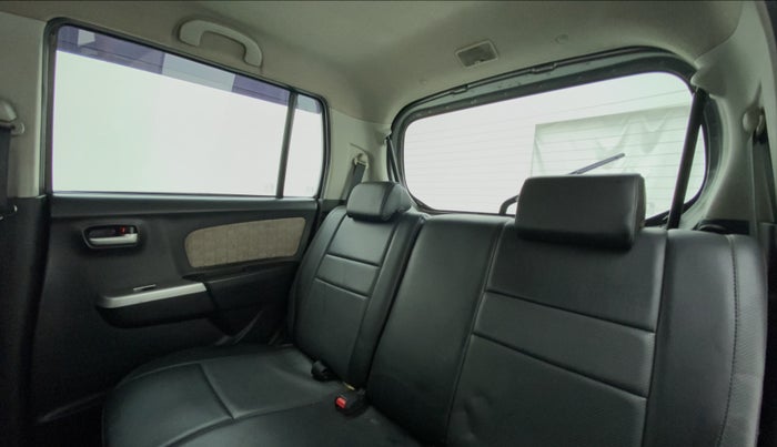 2013 Maruti Wagon R 1.0 VXI, Petrol, Manual, 78,637 km, Right Side Rear Door Cabin