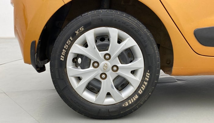 2014 Hyundai Grand i10 SPORTZ 1.2 KAPPA VTVT, Petrol, Manual, 75,370 km, Right Rear Wheel