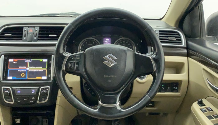 2015 Maruti Ciaz ZXI+, Petrol, Manual, 1,08,958 km, Steering Wheel Close Up