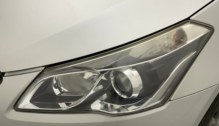 2015 Maruti Ciaz ZXI+, Petrol, Manual, 1,08,958 km, Left headlight - Minor scratches