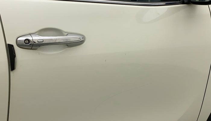 2019 Toyota Fortuner 2.8 4X2 MT, Diesel, Manual, 94,062 km, Driver-side door - Minor scratches