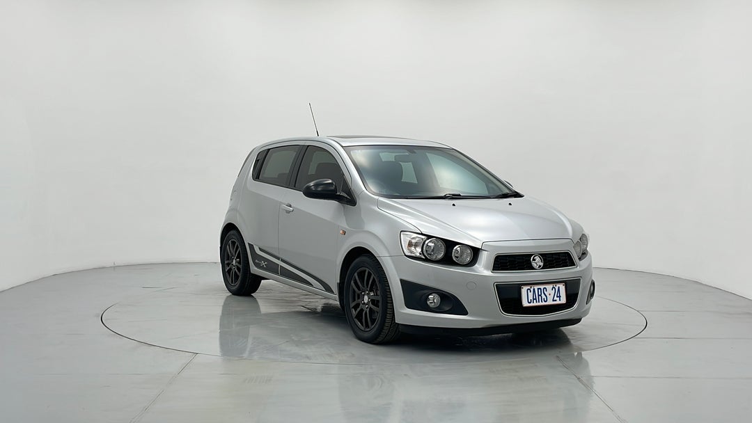 Right Front Diagonal (45- Degree) View