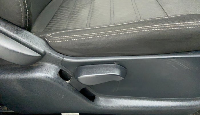 2018 Ford Ecosport 1.5 TITANIUM TI VCT, Petrol, Manual, 37,133 km, Driver Side Adjustment Panel