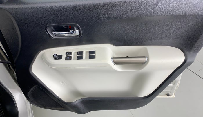 2018 Maruti IGNIS DELTA 1.2 K12 AMT, Petrol, Automatic, 35,028 km, Driver Side Door Panels Control