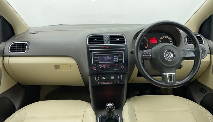 2014 Volkswagen Vento HIGHLINE PETROL, Petrol, Manual, 39,911 km, Dashboard