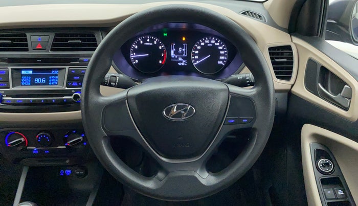2017 Hyundai Elite i20 Magna Executive 1.2, Petrol, Manual, 46,694 km, Steering Wheel Close Up