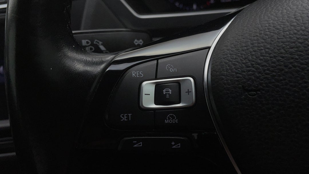 2017 Volkswagen Tiguan 132 Tsi Comfortline, Automatic, 101014 km, Cruise Control