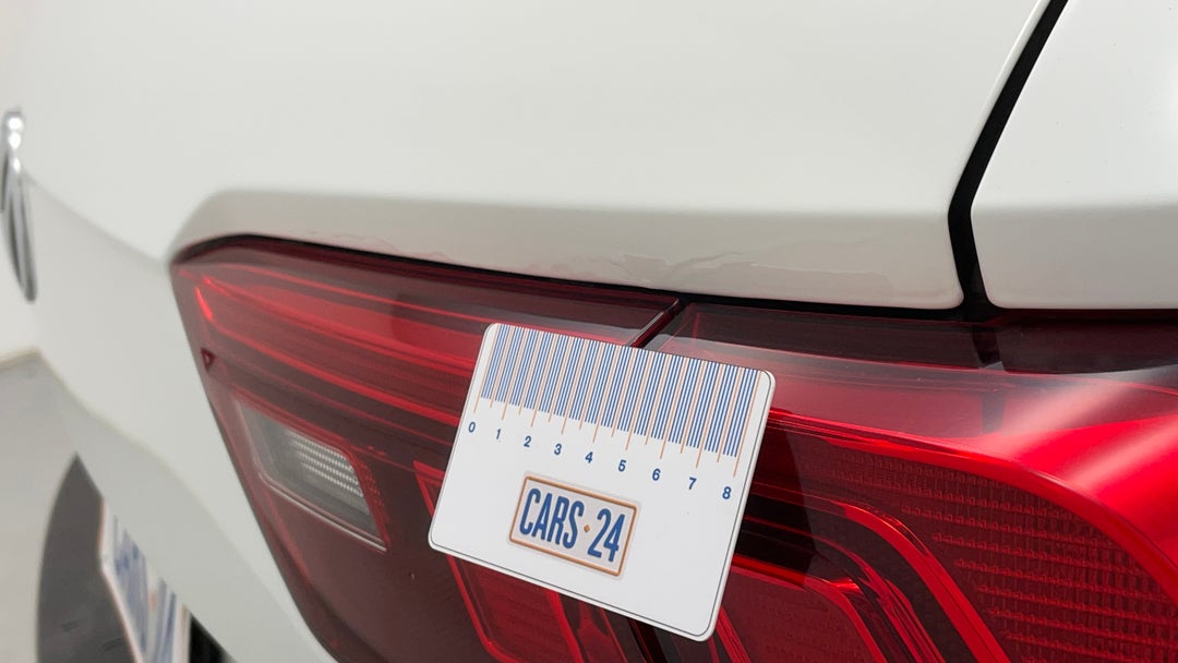 2017 Volkswagen Tiguan 132 Tsi Comfortline, Automatic, 101014 km, Boot / Tailgate Tailgate Fade