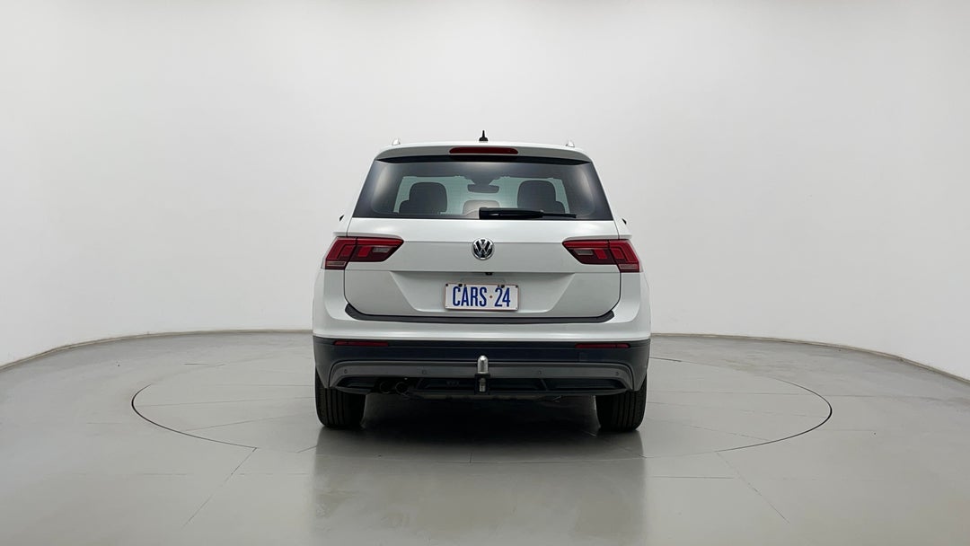 2017 Volkswagen Tiguan 132 Tsi Comfortline, Automatic, 101014 km, Back/Rear View