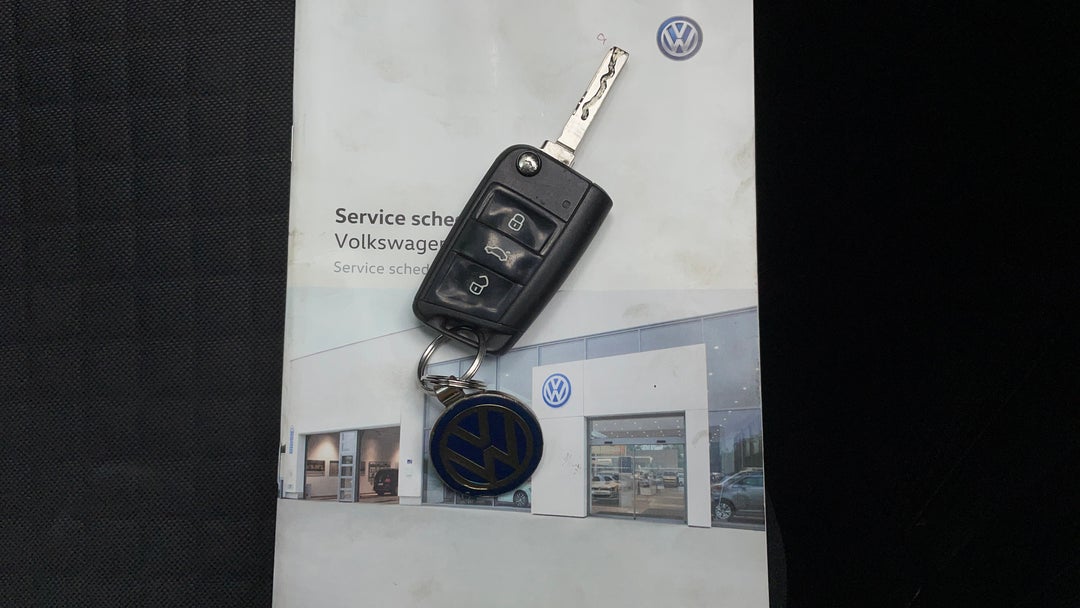 2017 Volkswagen Tiguan 132 Tsi Comfortline, Automatic, 101014 km, Key Close-up