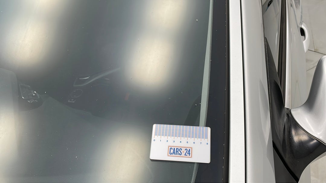 Windshield Front Chip