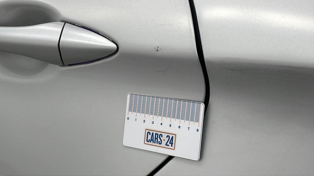 Doors Rear LHS Paint flaking