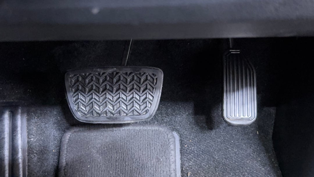 Pedals and Footmat