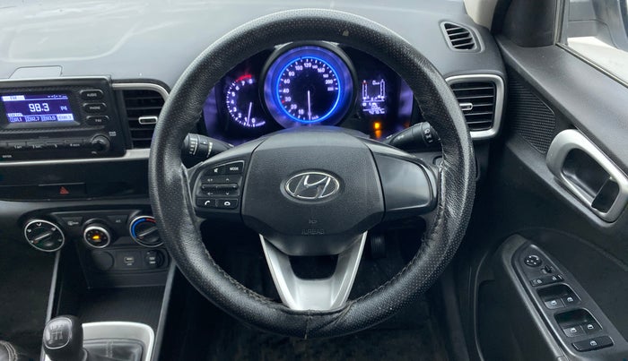 2020 Hyundai VENUE S 1.2, Petrol, Manual, 43,021 km, Steering Wheel Close Up