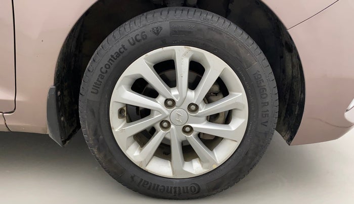 2018 Hyundai Verna 1.6 EX VTVT AT, Petrol, Automatic, 89,296 km, Right Front Wheel