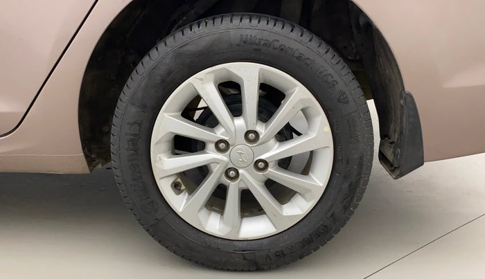 2018 Hyundai Verna 1.6 EX VTVT AT, Petrol, Automatic, 89,296 km, Left Rear Wheel