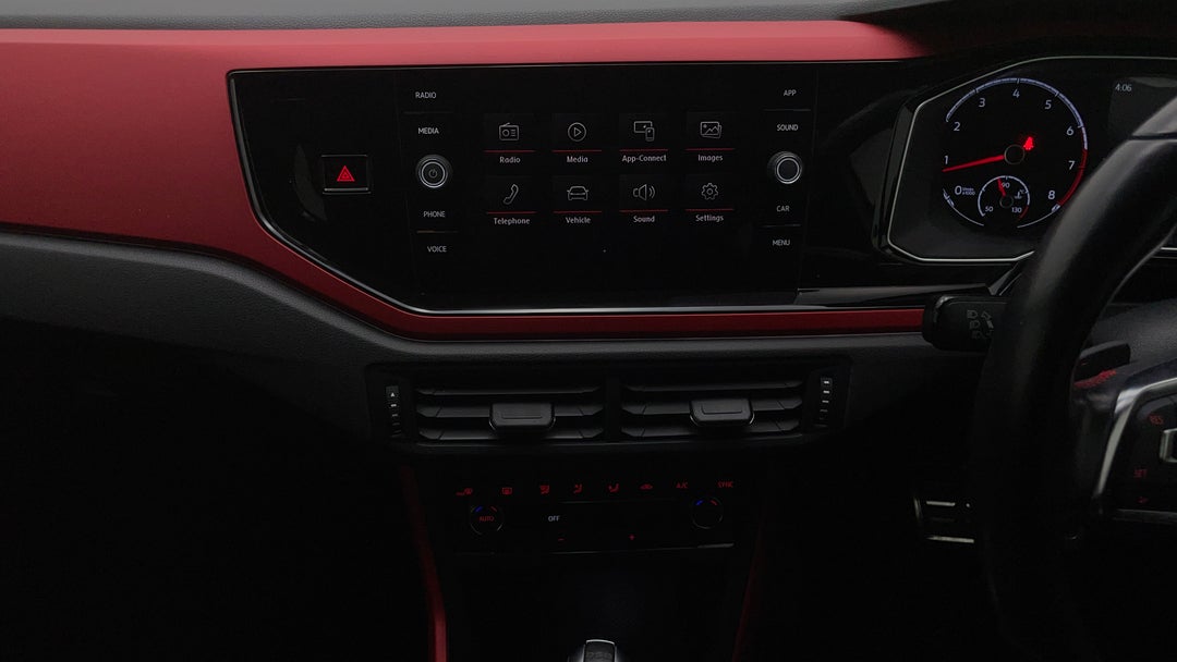 2018 Volkswagen Polo Gti, Automatic, 59867 km, Center Console