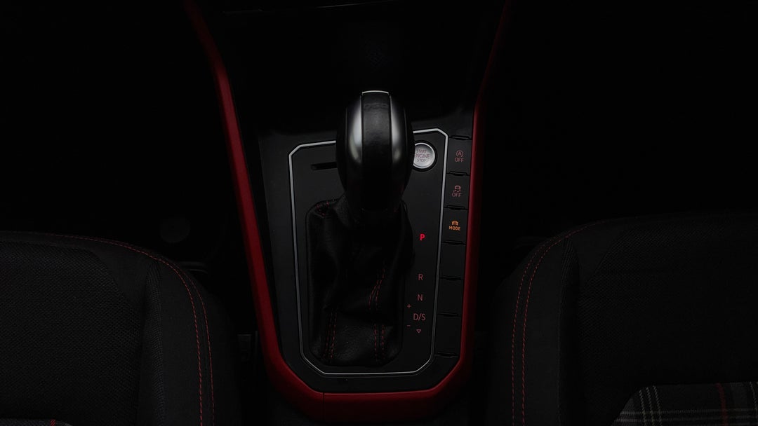 2018 Volkswagen Polo Gti, Automatic, 59867 km, Gear Lever 