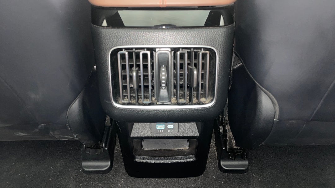 Rear A/C Vent