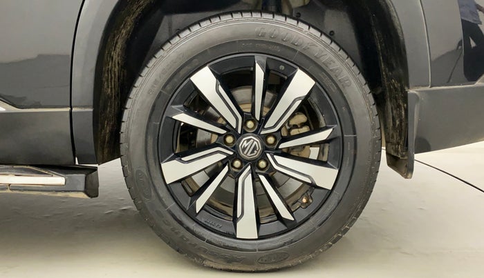 2019 MG HECTOR SMART HYBRID 1.5 PETROL, Petrol, Manual, 51,162 km, Left Rear Wheel