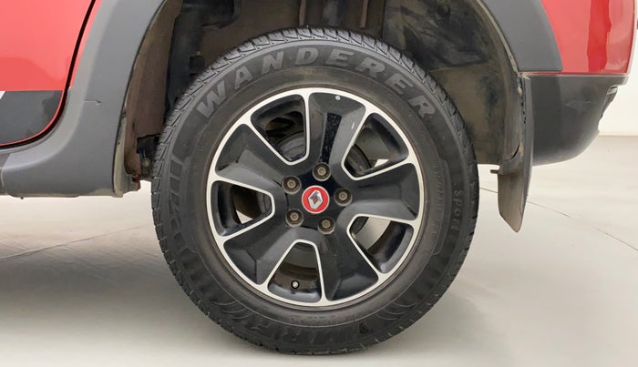2018 Renault Duster RXS CVT, Petrol, Automatic, 26,122 km, Left Rear Wheel
