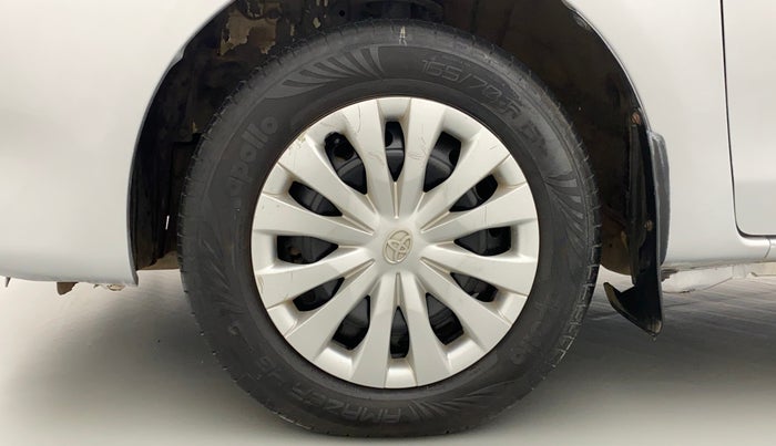 2016 Toyota Etios Liva D 4D VD, Diesel, Manual, 74,235 km, Left Front Wheel
