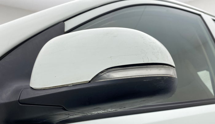 2013 Hyundai i10 MAGNA 1.2, Petrol, Manual, 37,291 km, Left rear-view mirror - Minor scratches