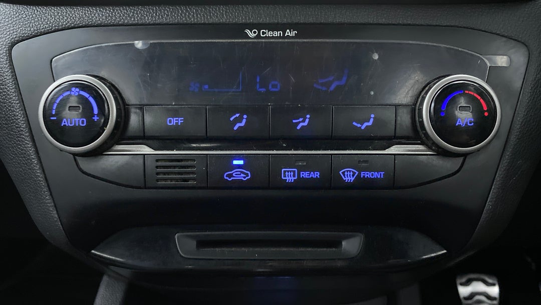 Automatic Climate Control 