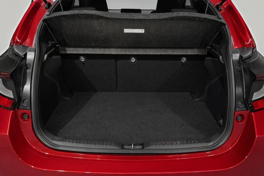 2025 Toyota Yaris Ascent Sport Hybrid, Automatic, 5158 km, Boot Inside View
