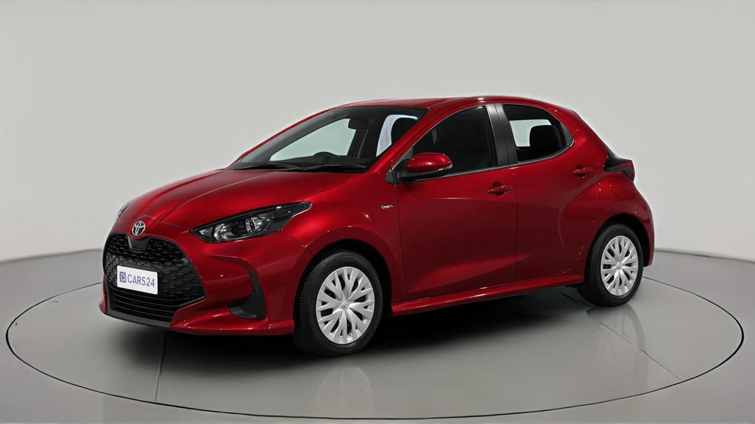 2025 Toyota Yaris Ascent Sport Hybrid, Automatic, 5158 km, Left Front Diagonal (45- Degree) View