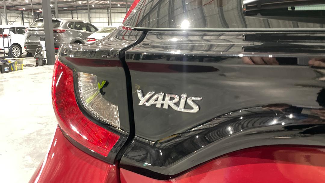 2025 Toyota Yaris Ascent Sport Hybrid, Automatic, 5158 km, Badge (Boot Left Side)