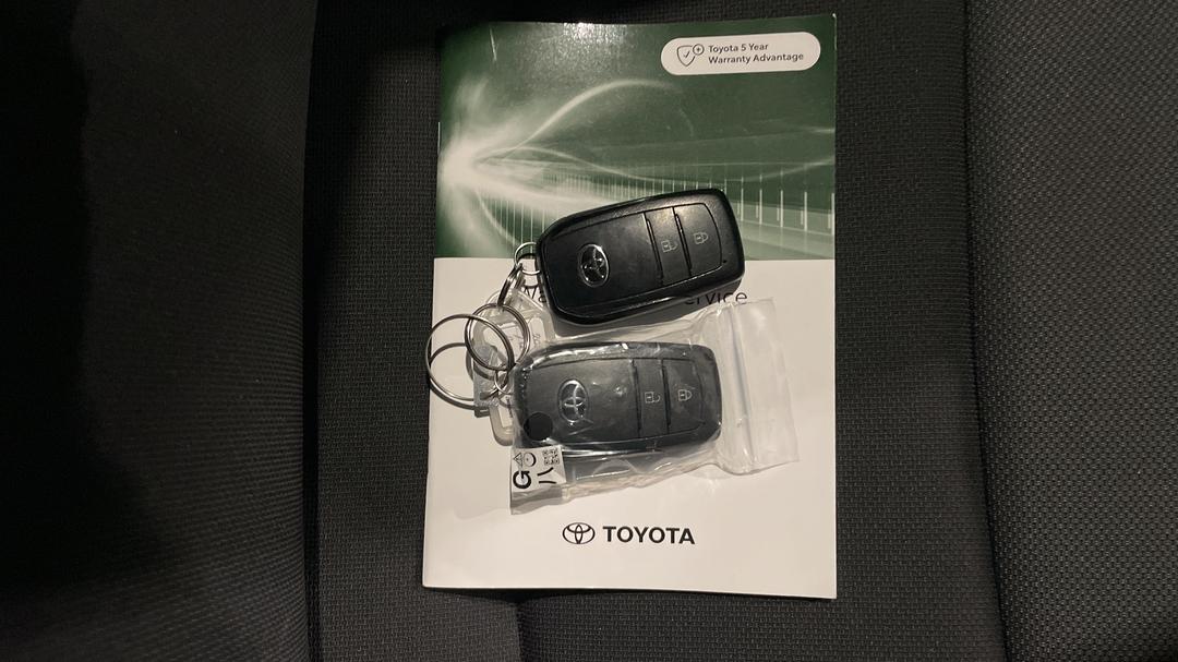 2025 Toyota Yaris Ascent Sport Hybrid, Automatic, 5158 km, Key Close-up